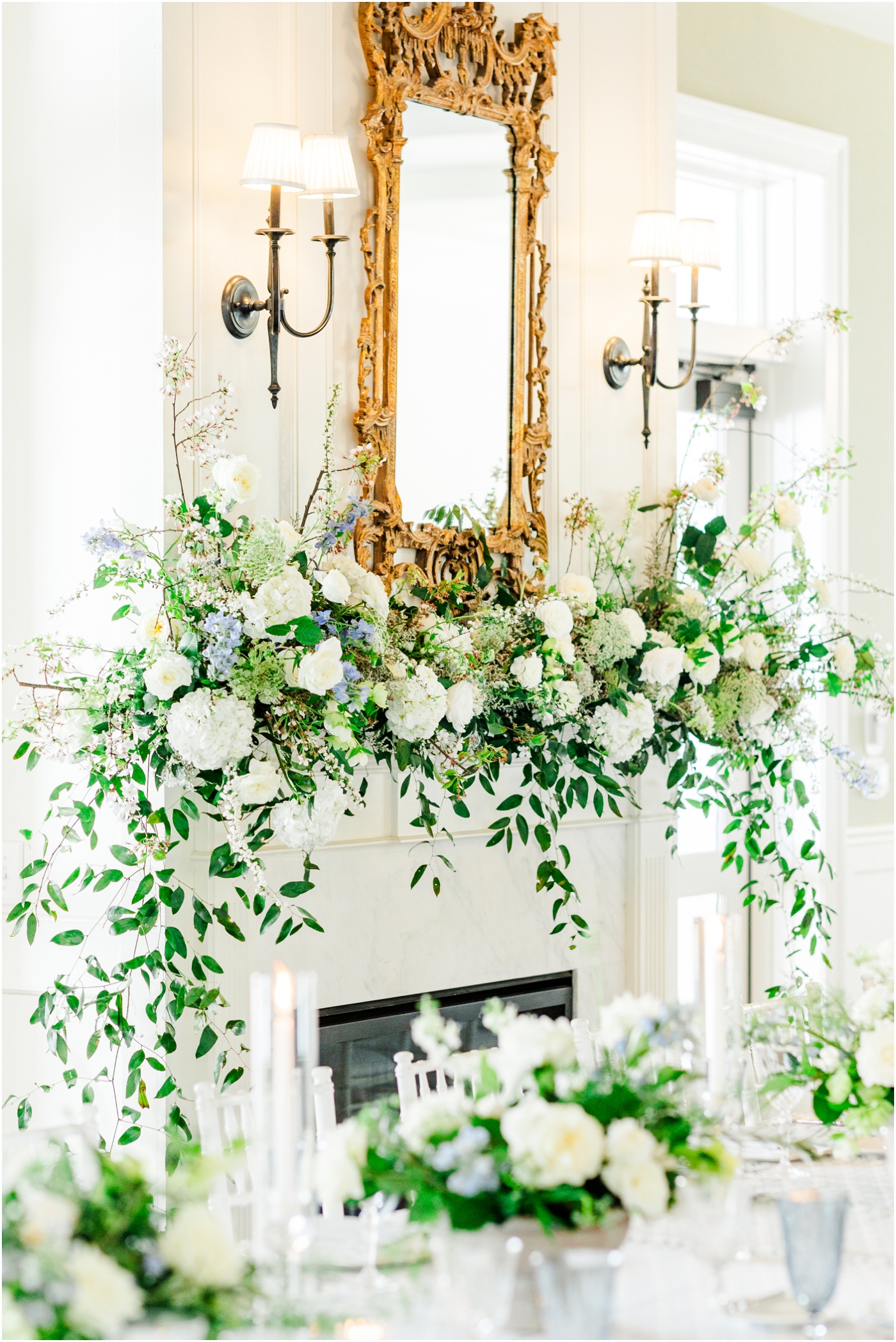 floral display at greenville country club wedding