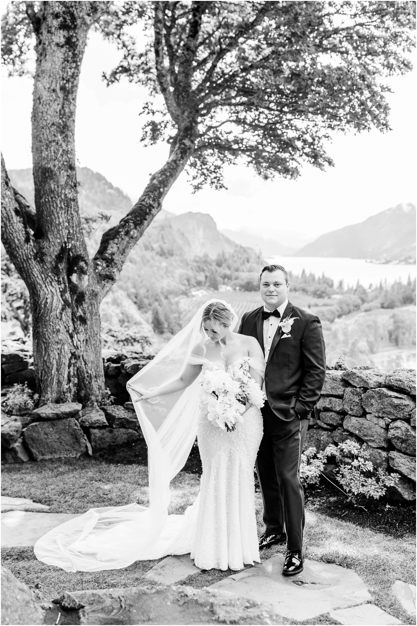 destination wedding in Oregon