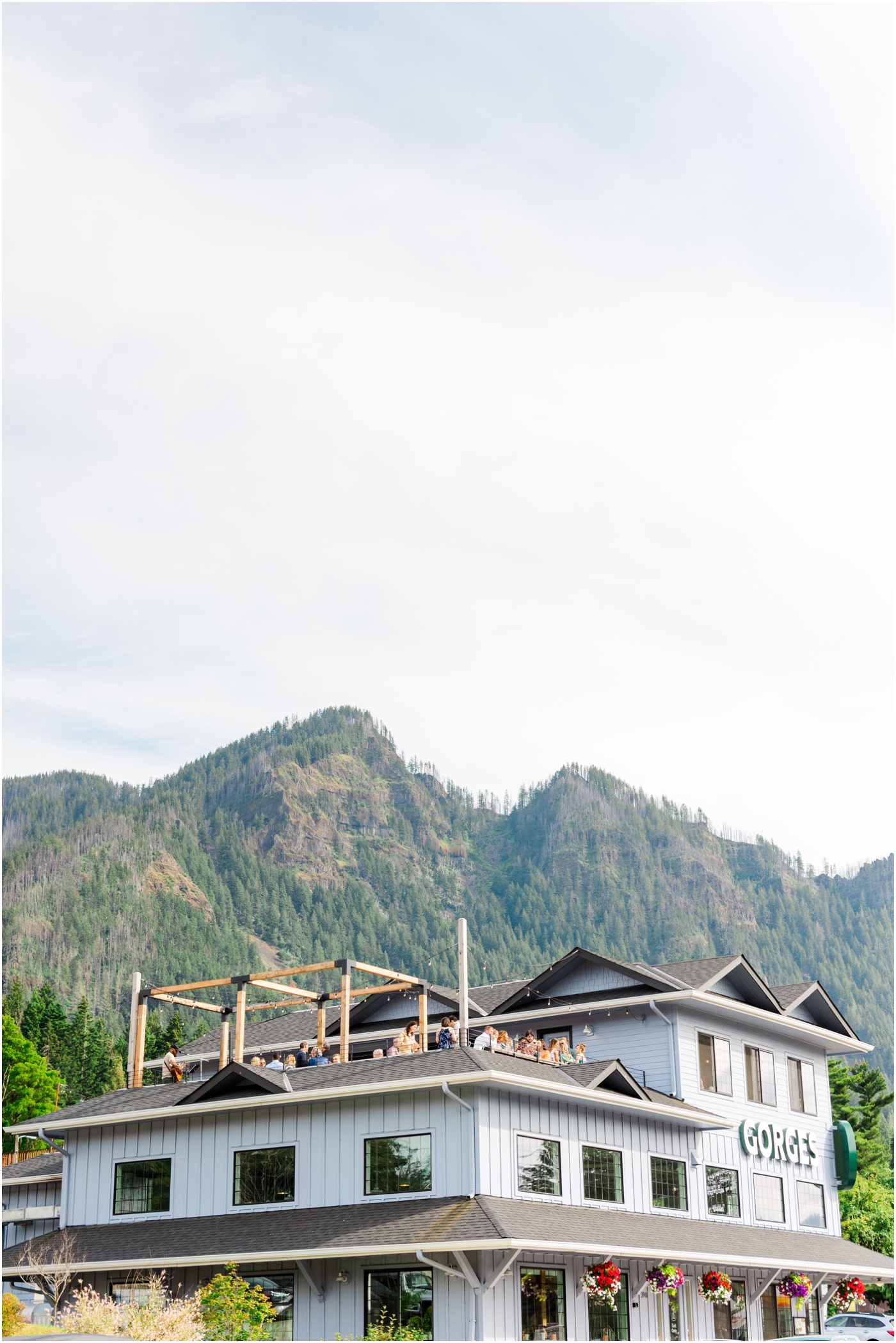 Wedding Weekend Welcome Party in Cascade Locks, Oregon at the Gorges