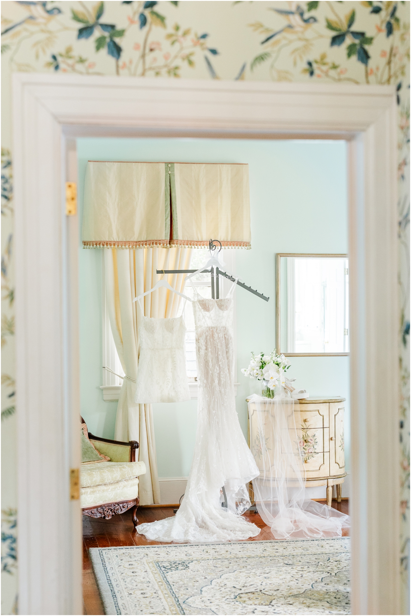 charleston wedding at Legare Waring House