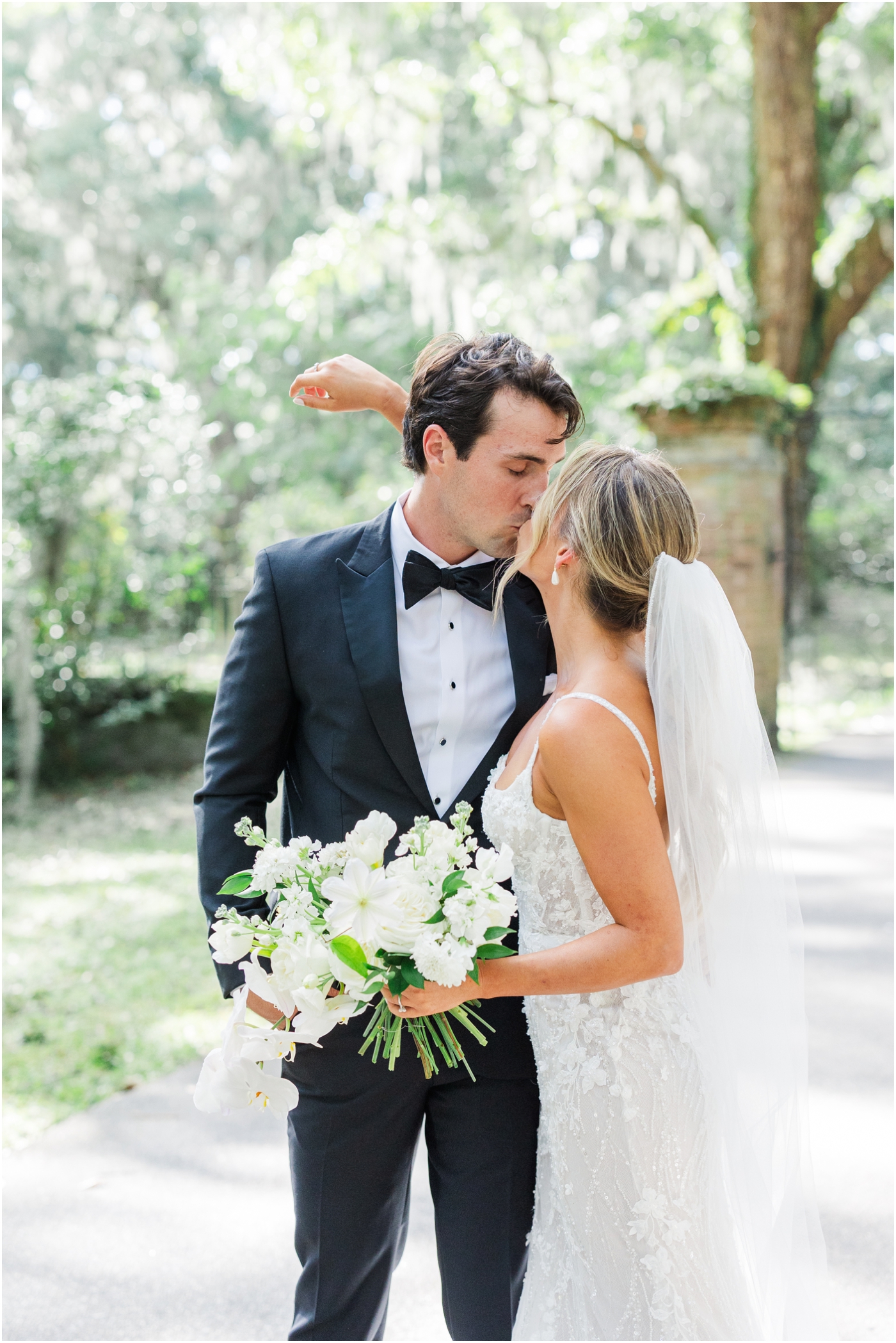 charleston wedding at Legare Waring House